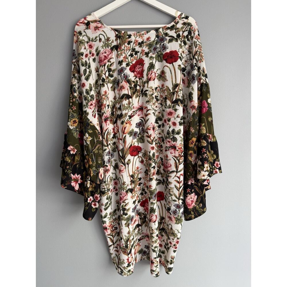 Umgee Floral Boho Tunic Top S/M Bell Sleeve Flowy Bohemian Blouse Cottagecore - Picture 6 of 6